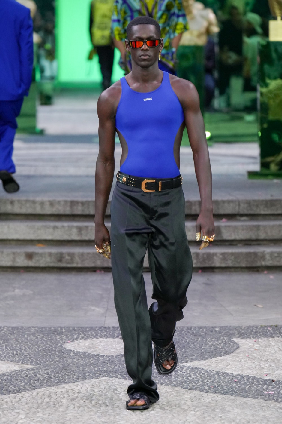 Versace İlkbahar 2023