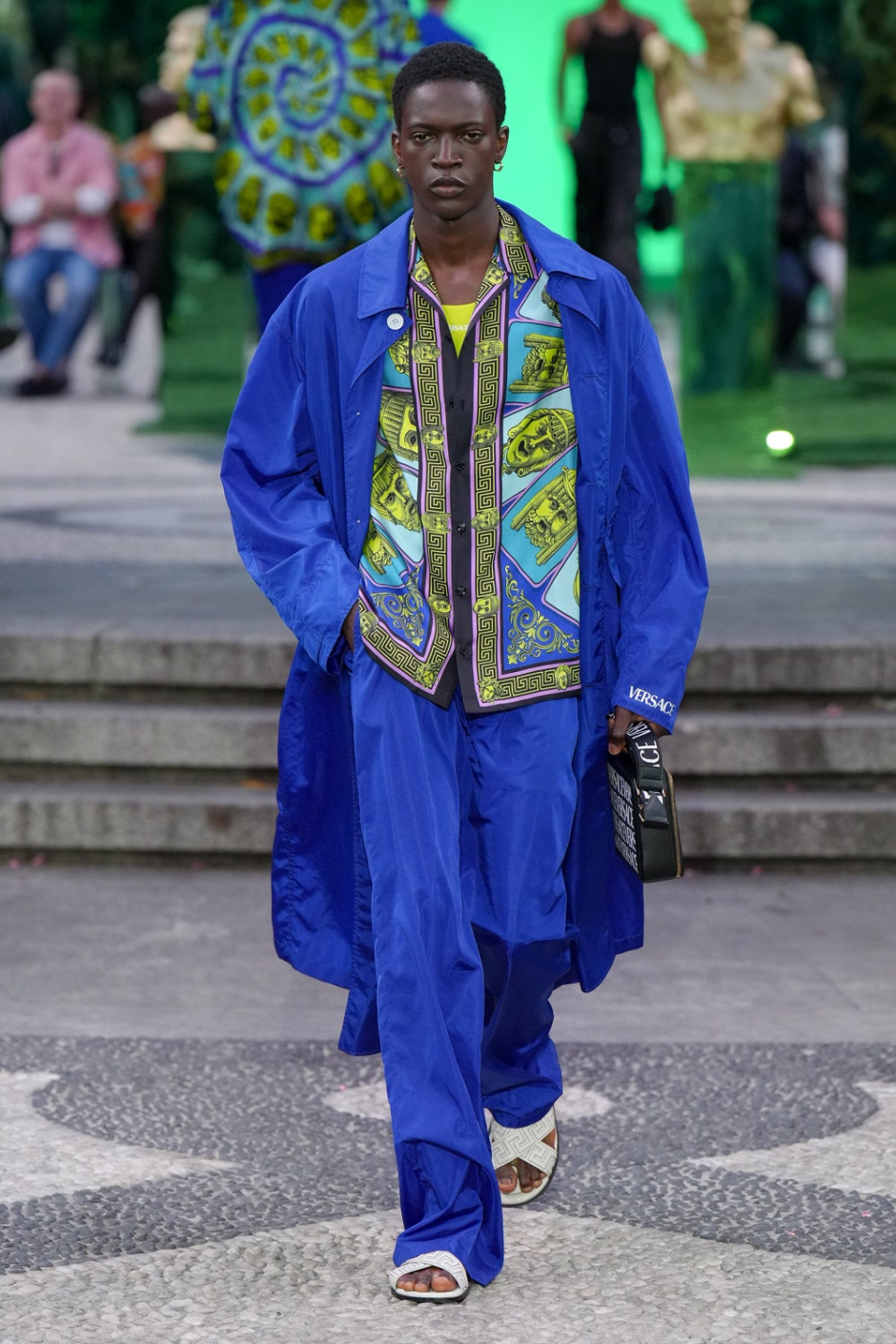 Versace İlkbahar 2023