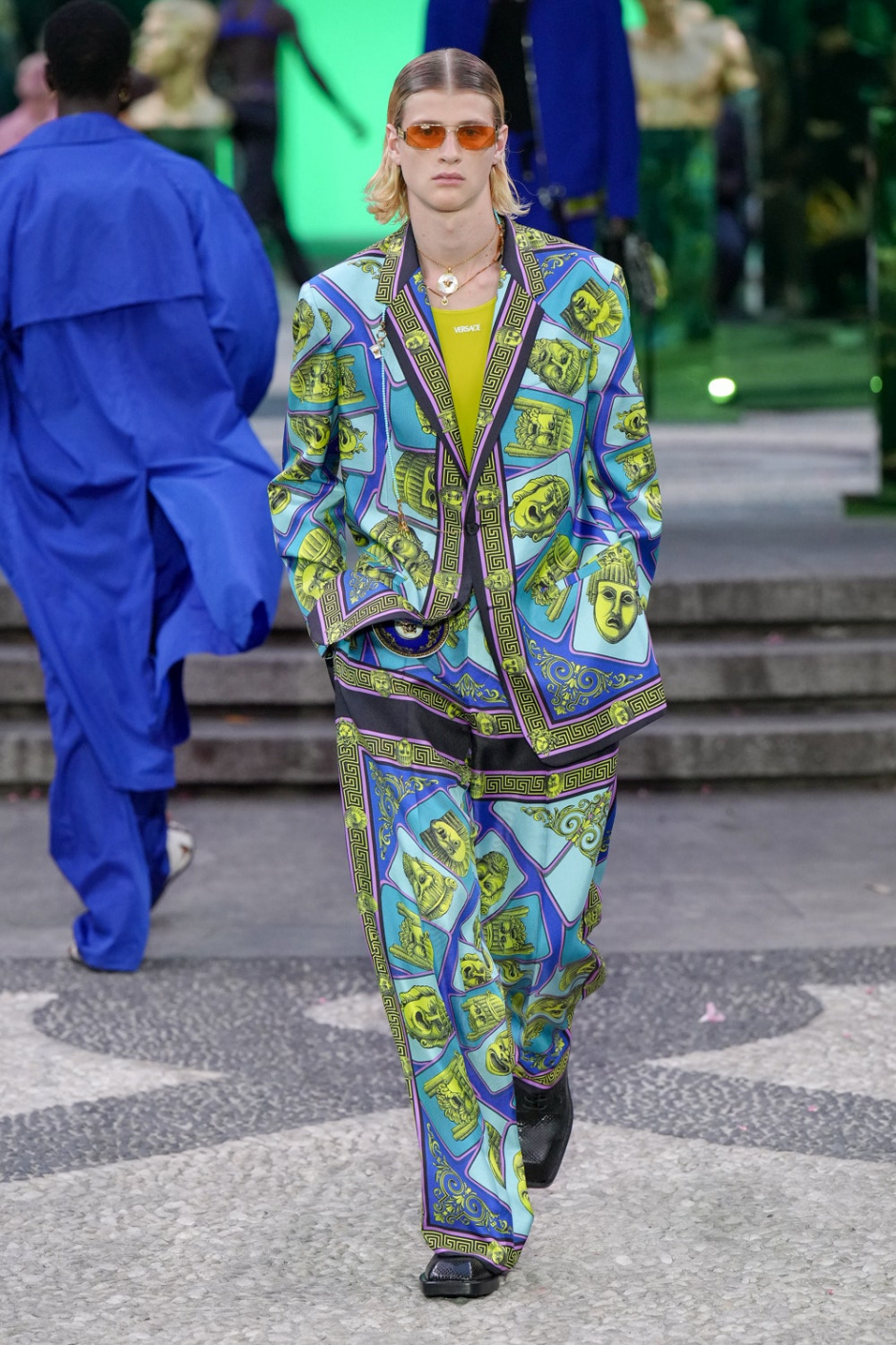 Versace İlkbahar 2023