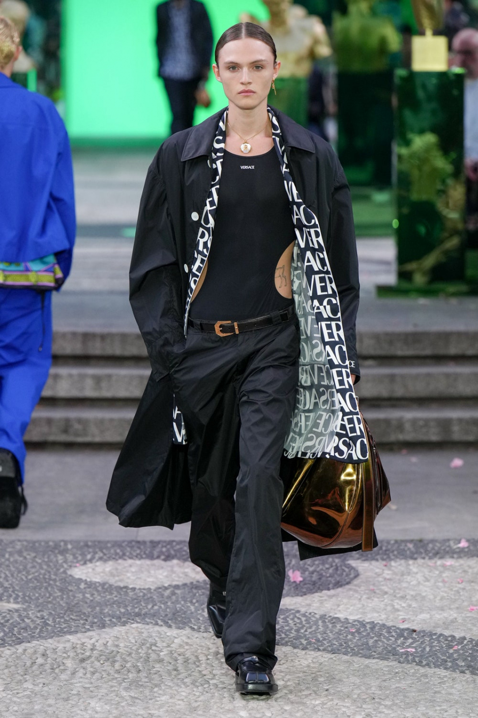 Versace İlkbahar 2023