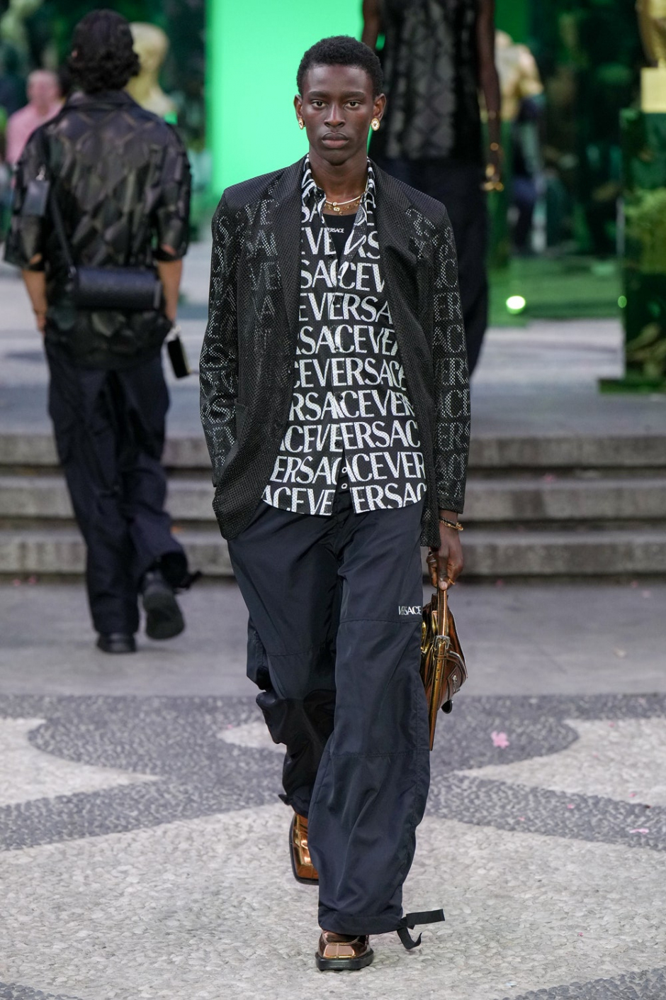 Versace İlkbahar 2023