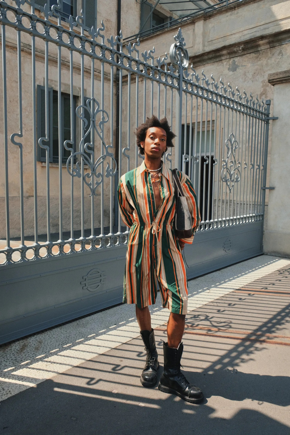 İlkbahar 2023 Milano Erkek Moda Haftası En İyi Sokak Stilleri