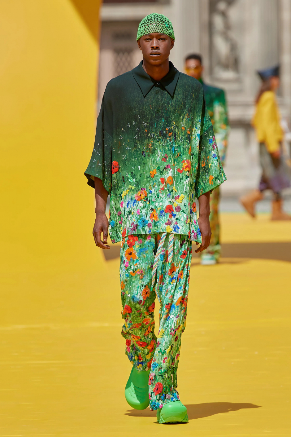 Kendrick Lamar Louis Vuittion Defilesi Ön Sıra Performansı