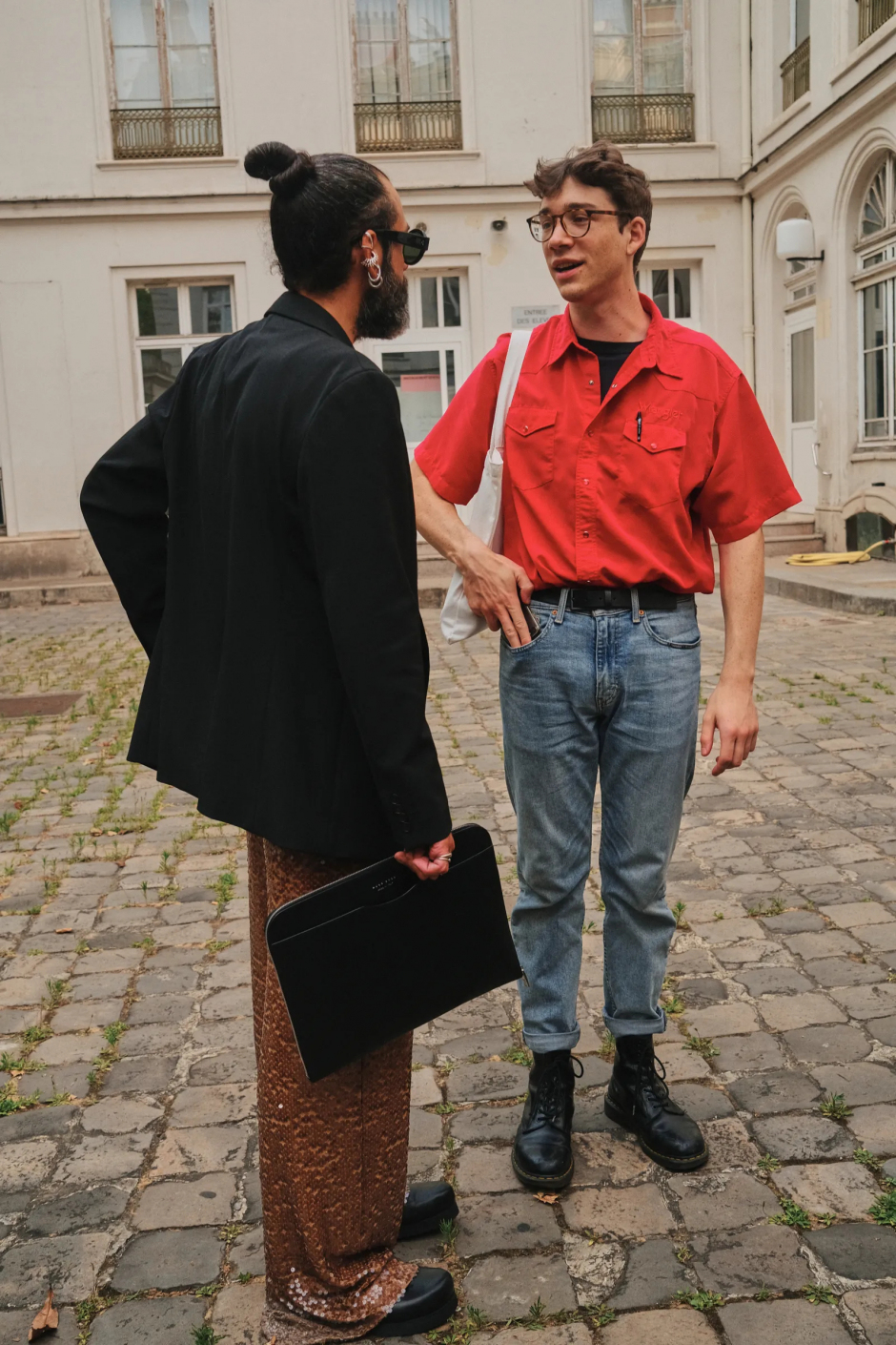 İlkbahar 2023 Paris Moda Haftası En İyi Sokak Stilleri