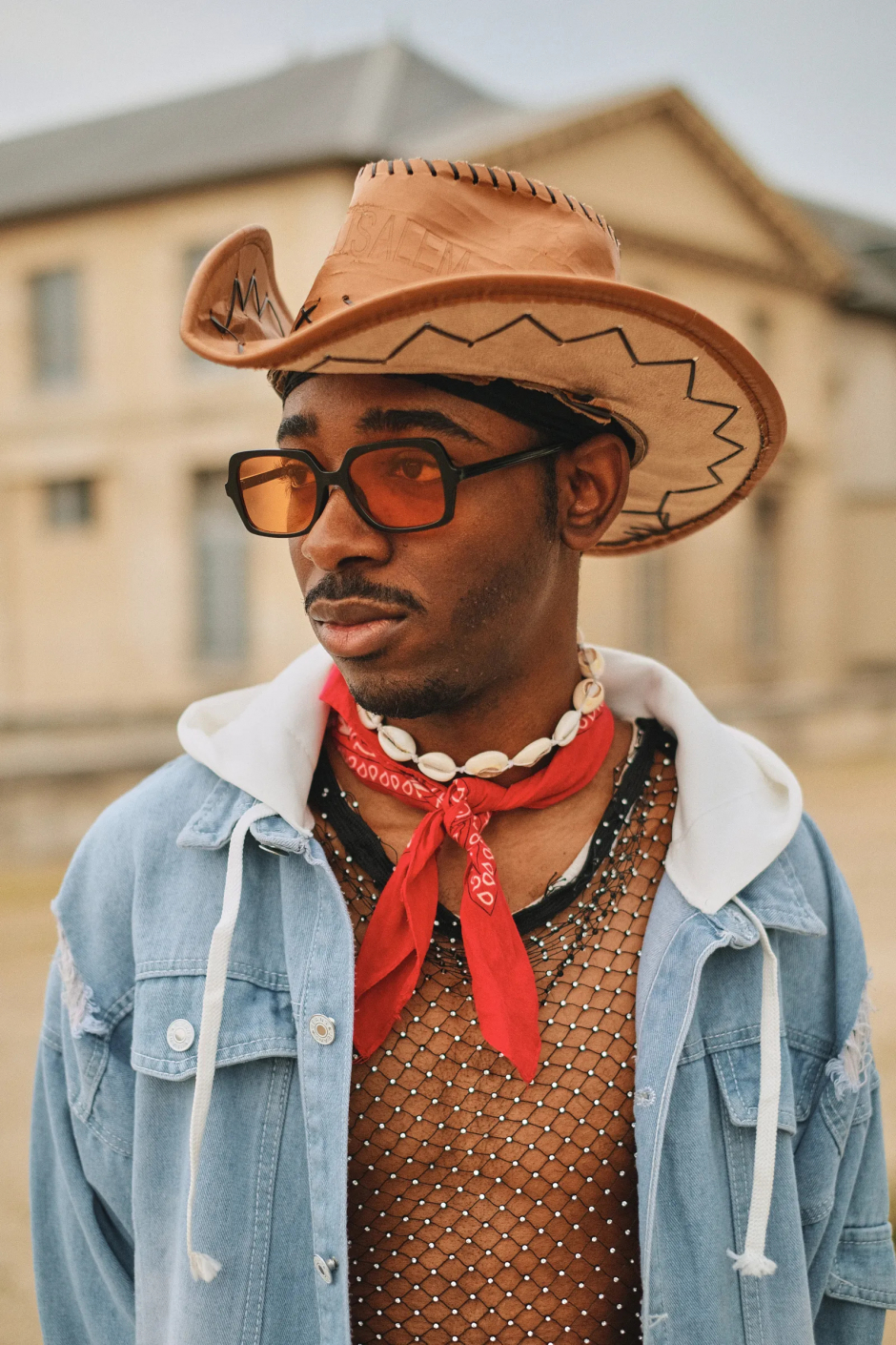 İlkbahar 2023 Paris Moda Haftası En İyi Sokak Stilleri