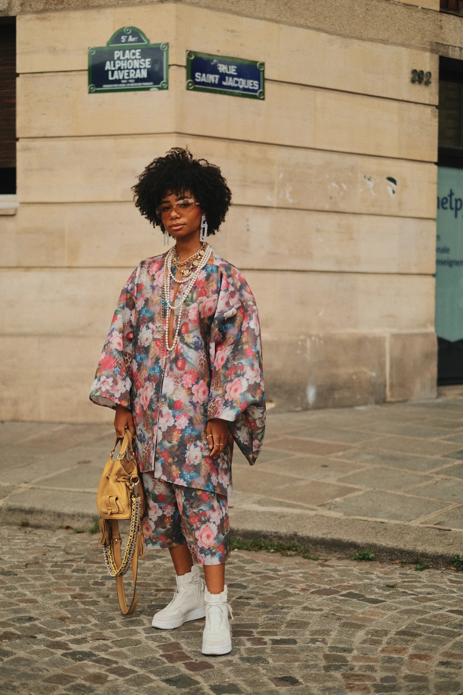 İlkbahar 2023 Paris Moda Haftası En İyi Sokak Stilleri