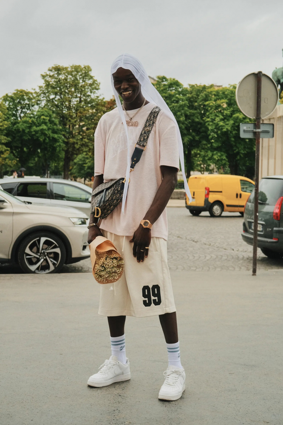 İlkbahar 2023 Paris Moda Haftası En İyi Sokak Stilleri