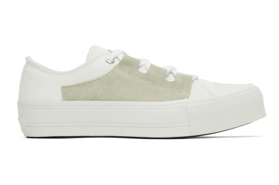 En İyi Beyaz Spor Ayakkabılar