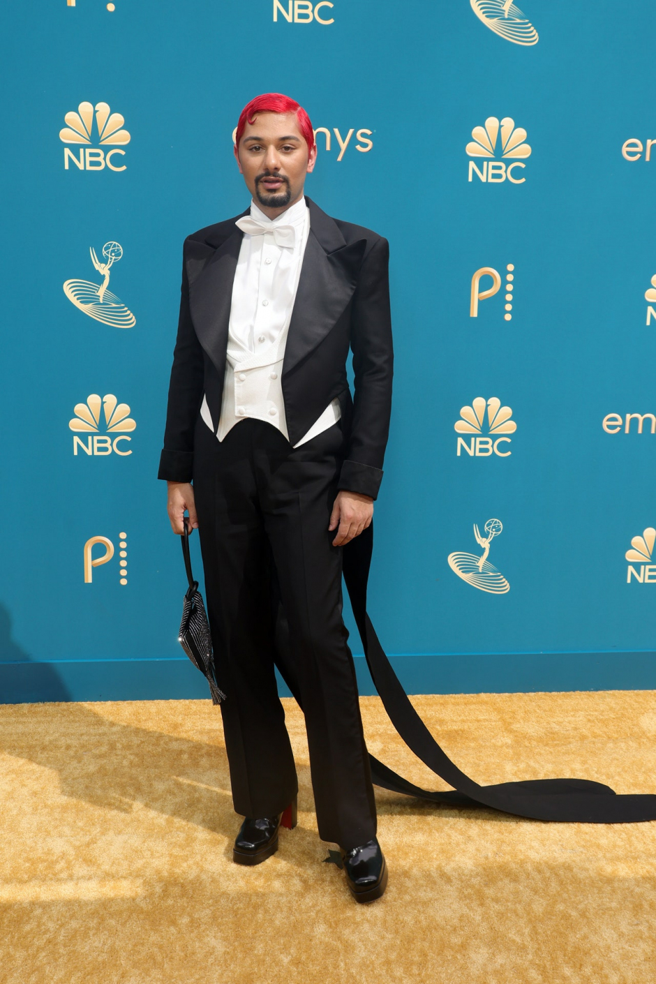 EMMY 2022: En İyi Giyinenler EMMY 2022: En İyi Giyinenler