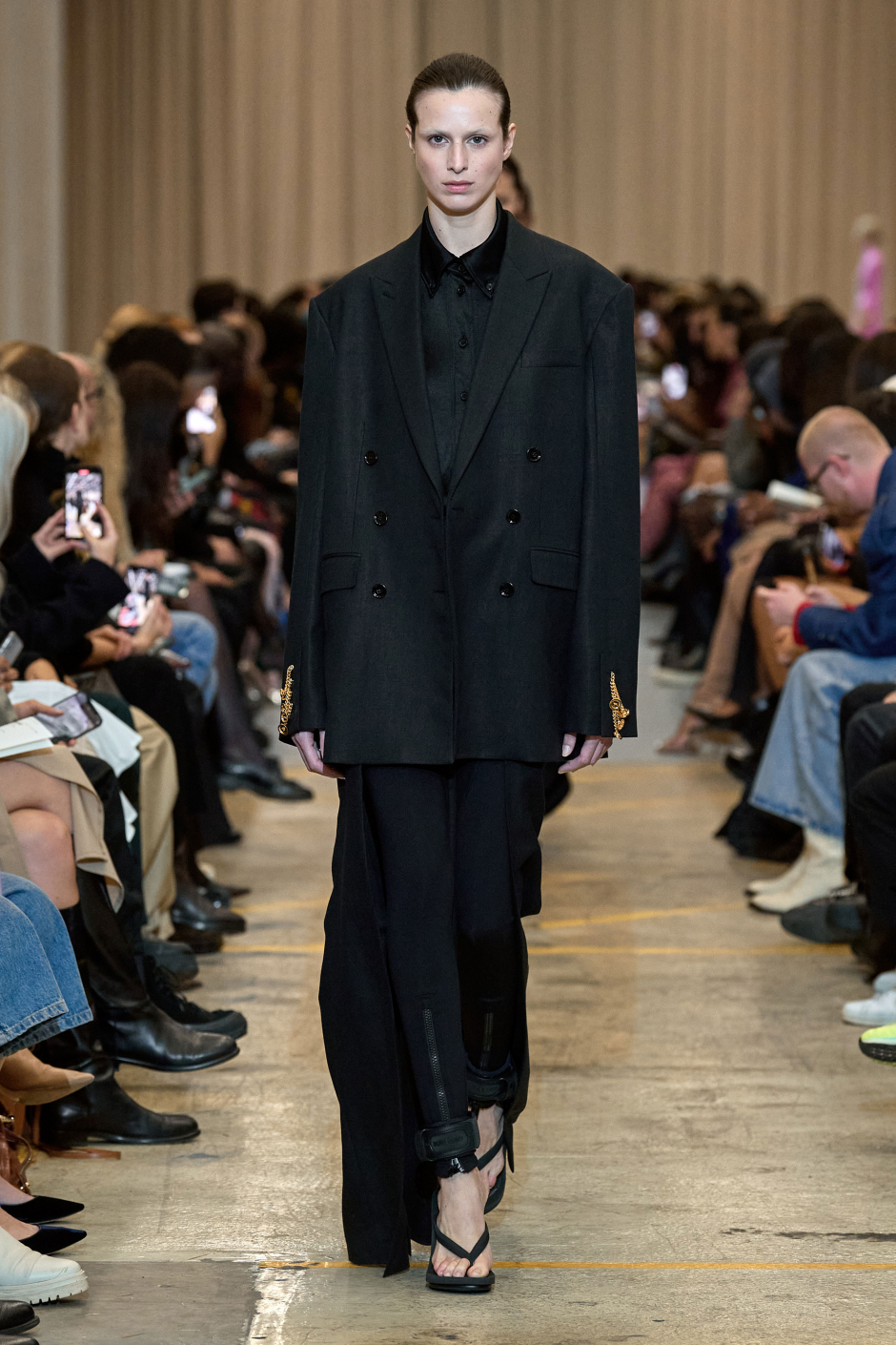 Burberry İlkbahar/Yaz 2023