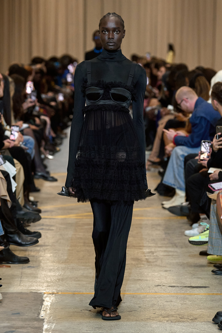 Burberry İlkbahar/Yaz 2023