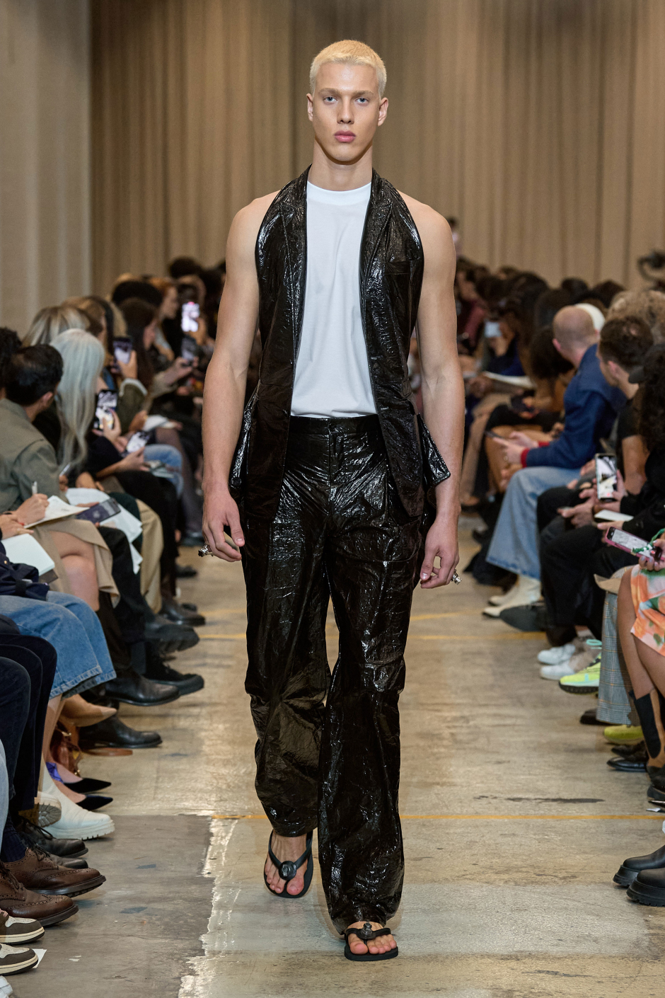 Burberry İlkbahar/Yaz 2023