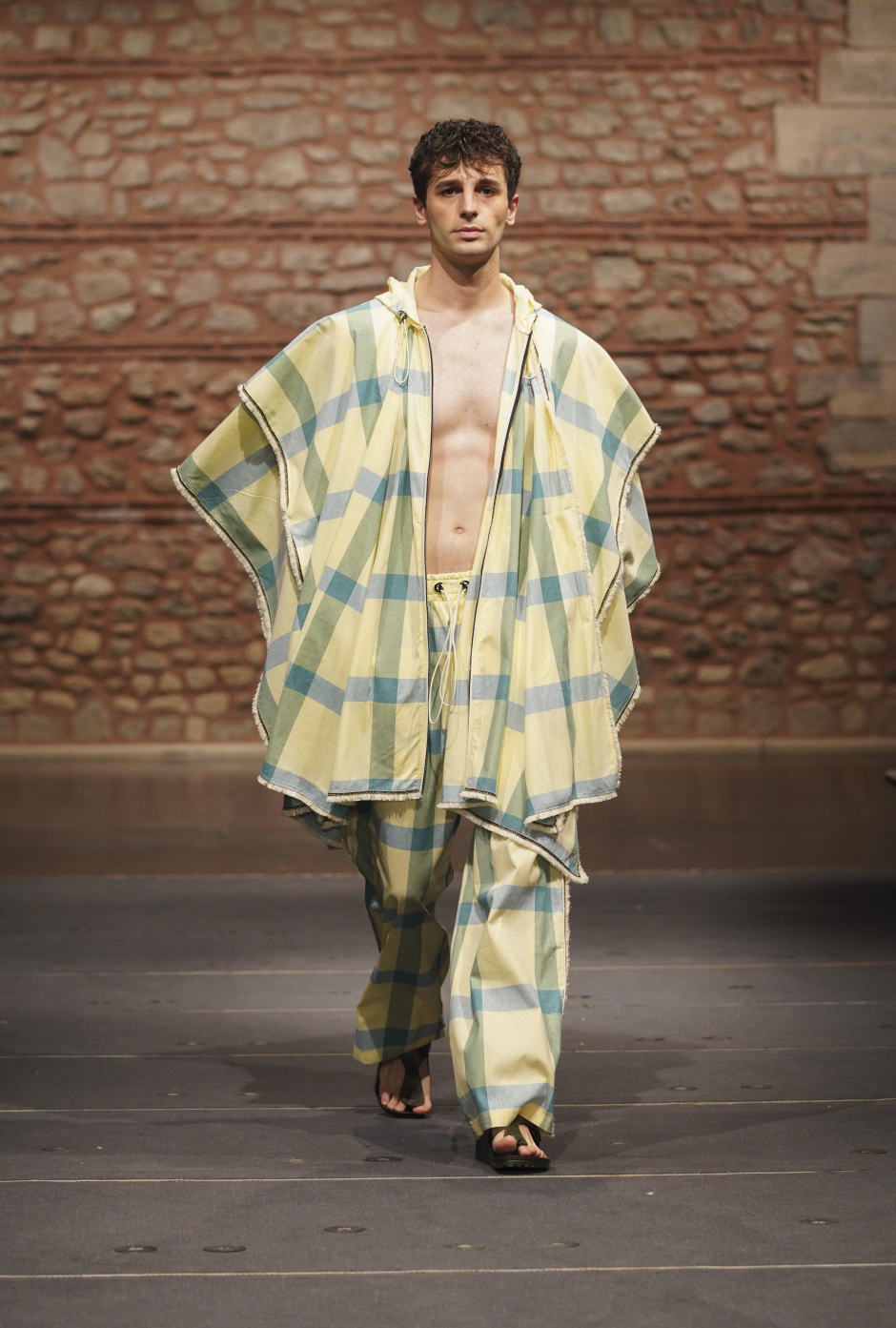 Gökhan Yavaş İlkbahar Yaz 2023: “Le Dejenuer Sur L’herbe”