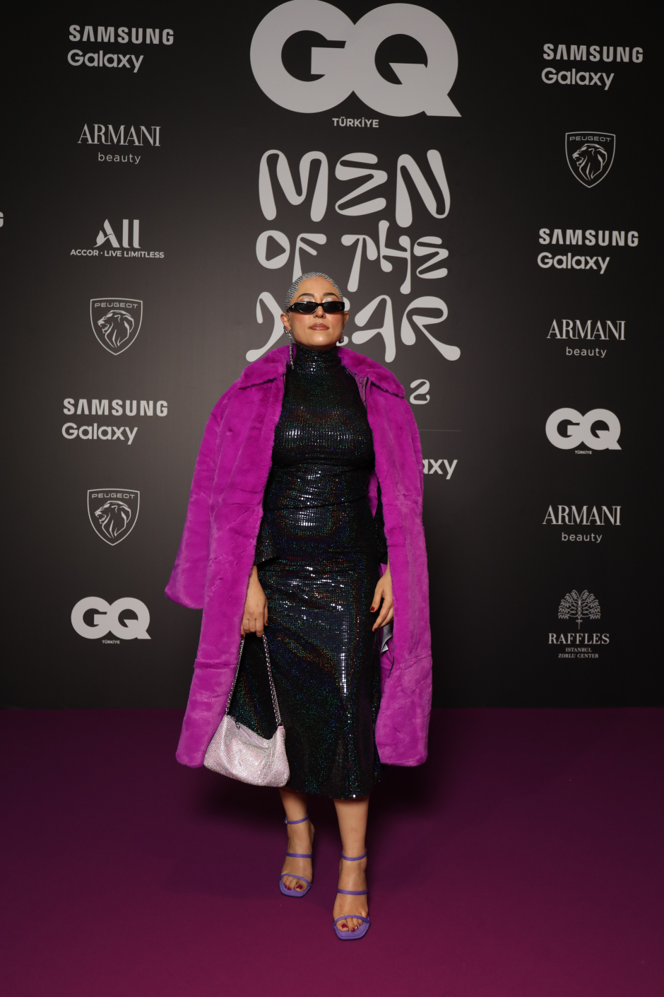 GQ MOTY 2022 Kırmızı Halı