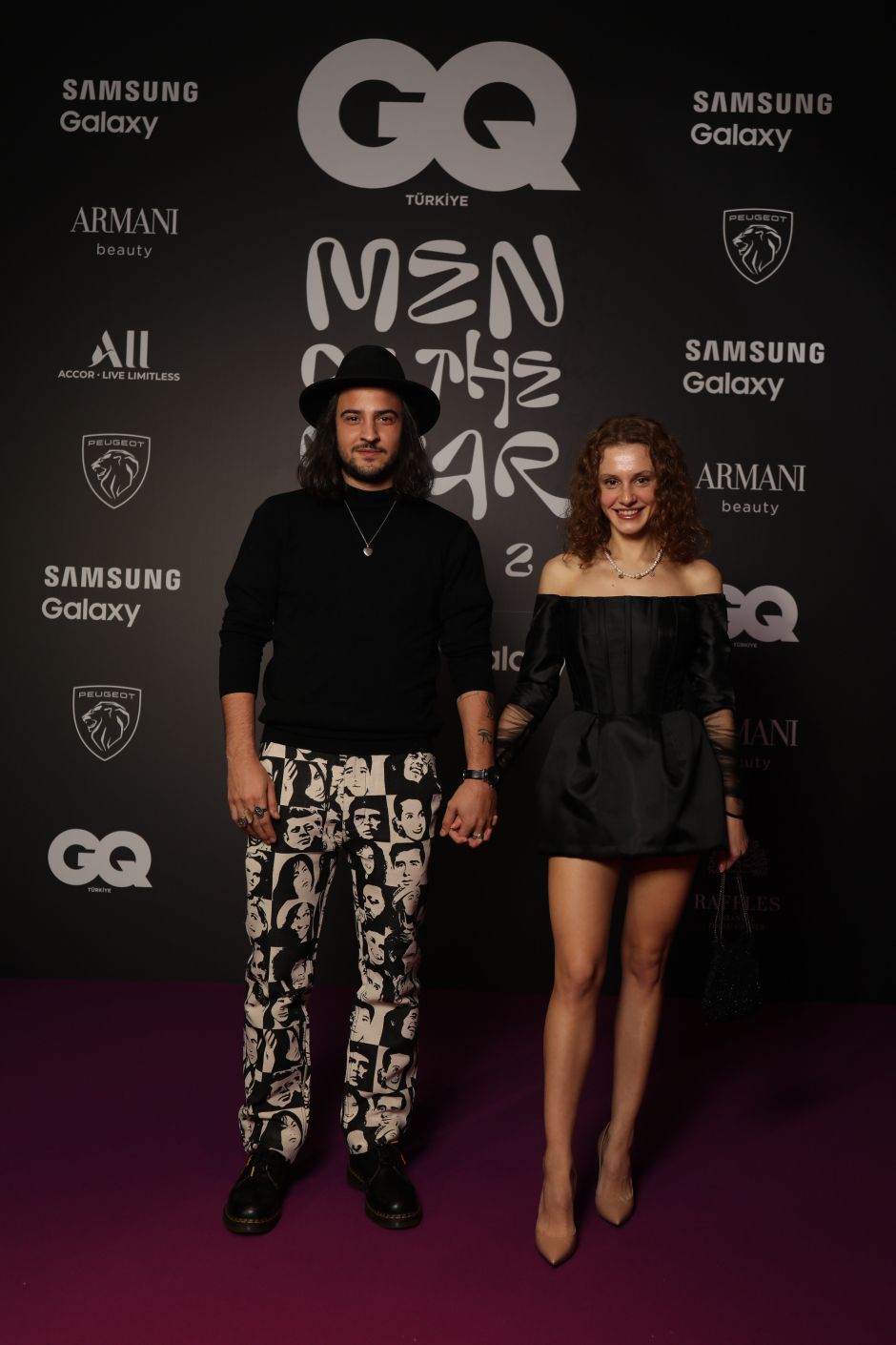 GQ MOTY 2022 Kırmızı Halı