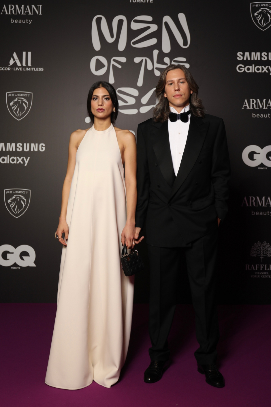 GQ MOTY 2022 Kırmızı Halı