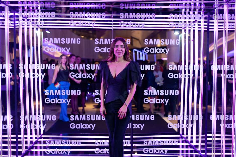 GQ MOTY 2022'nin Hayatı İkiye Katlayan Samsung Photobooth Kareleri