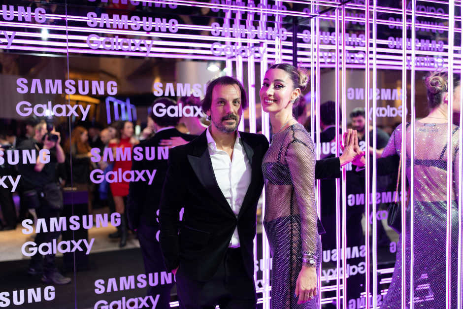 GQ MOTY 2022'nin Hayatı İkiye Katlayan Samsung Photobooth Kareleri
