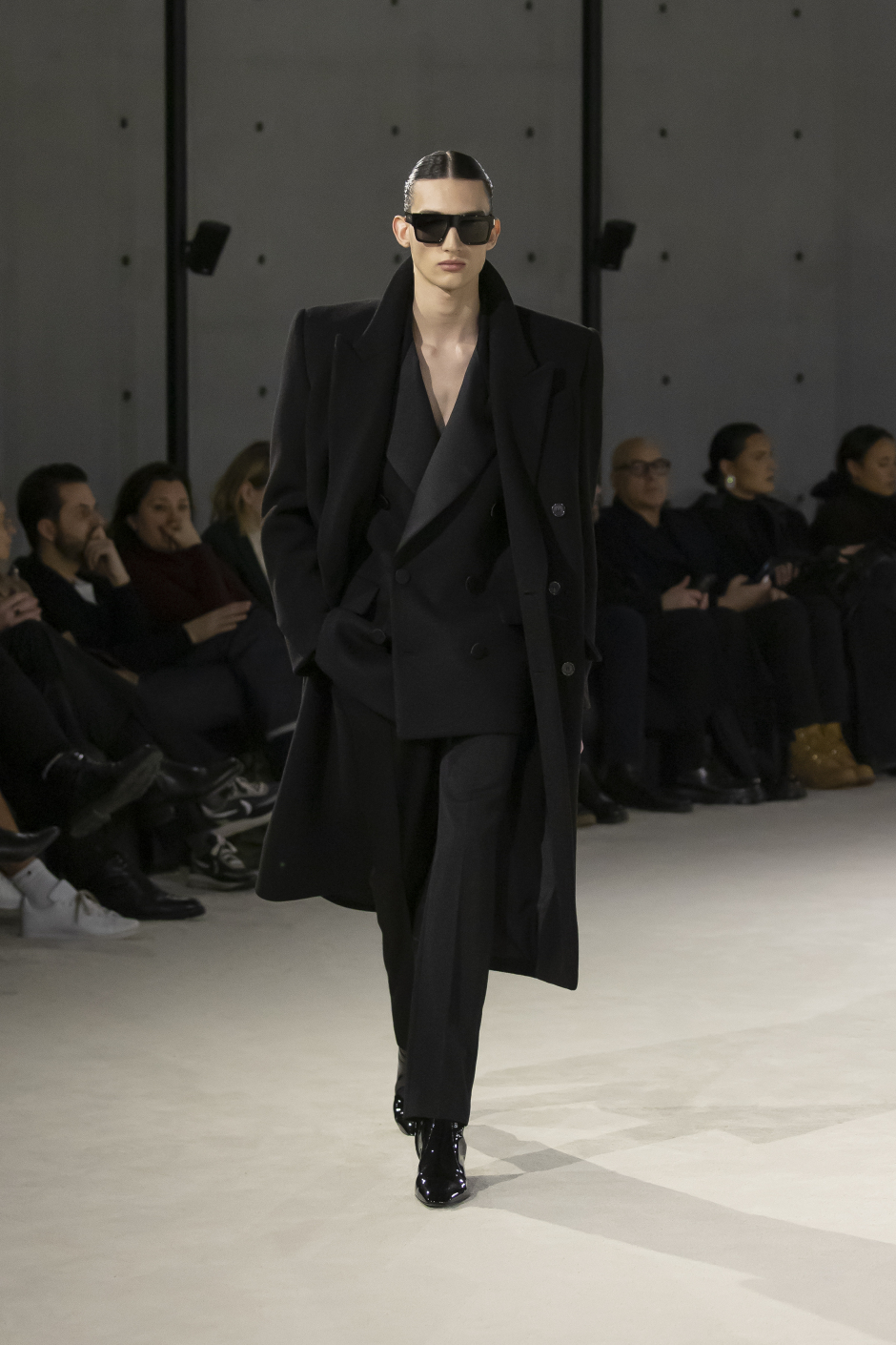 Saint Laurent Kış 2023