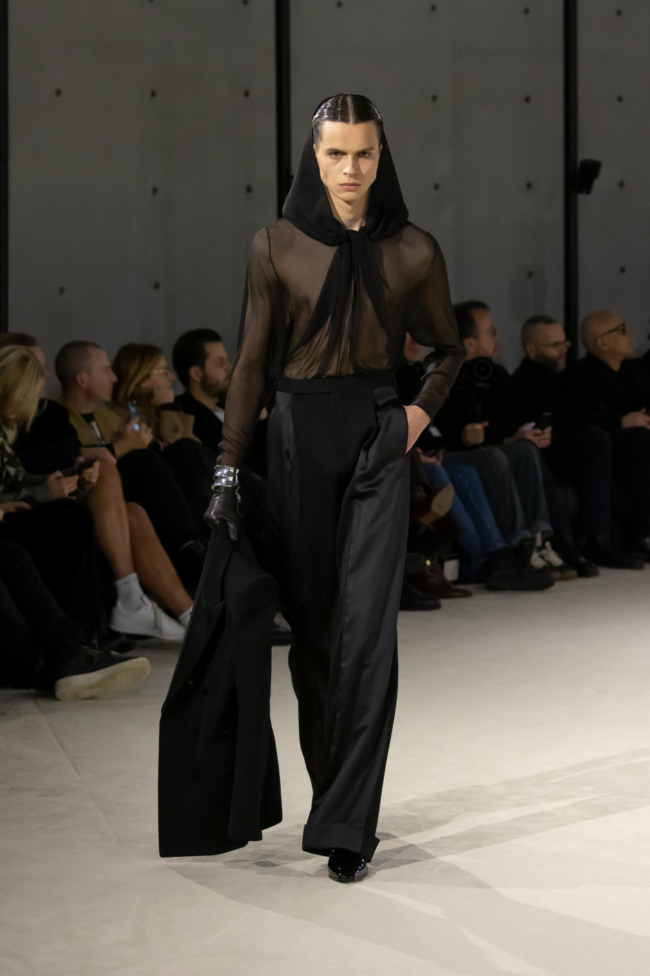 Saint Laurent Kış 2023