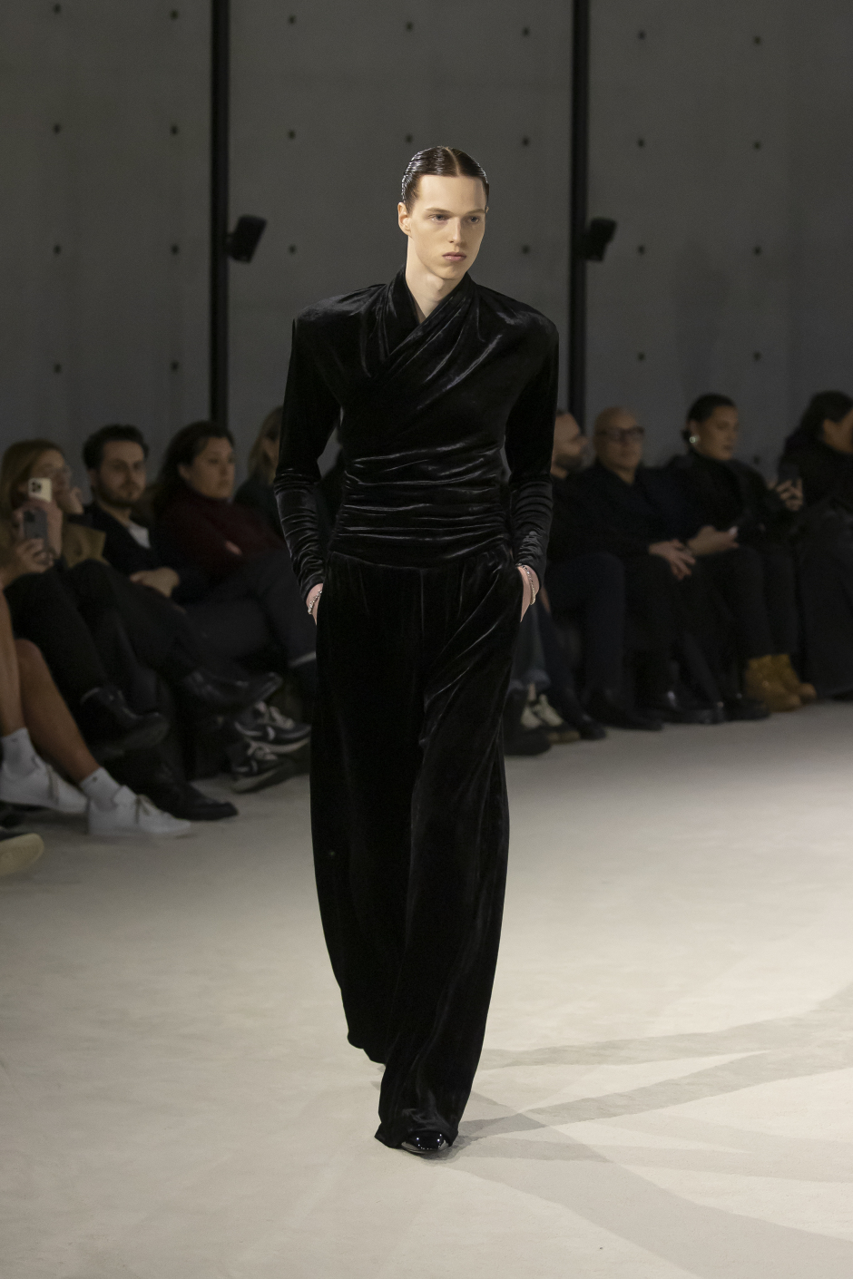 Saint Laurent Kış 2023