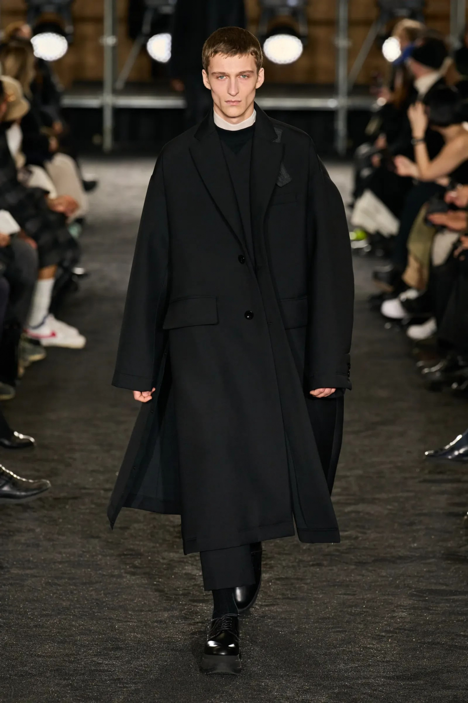 Erkek Moda Haftasından En İyi Görünümler Erkek Moda Haftasından En İyi Görünümler