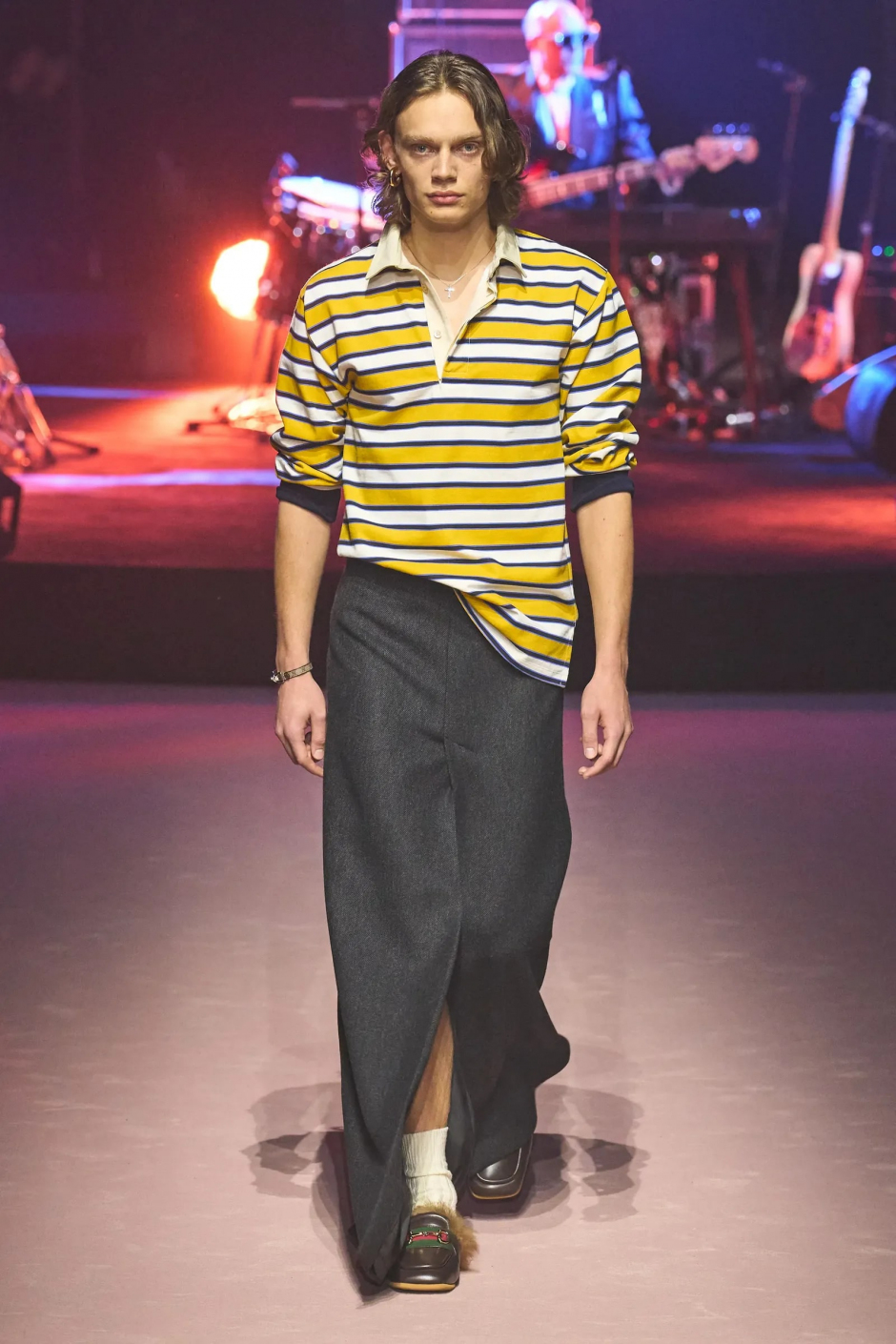 Erkek Moda Haftasından En İyi Görünümler Erkek Moda Haftasından En İyi Görünümler