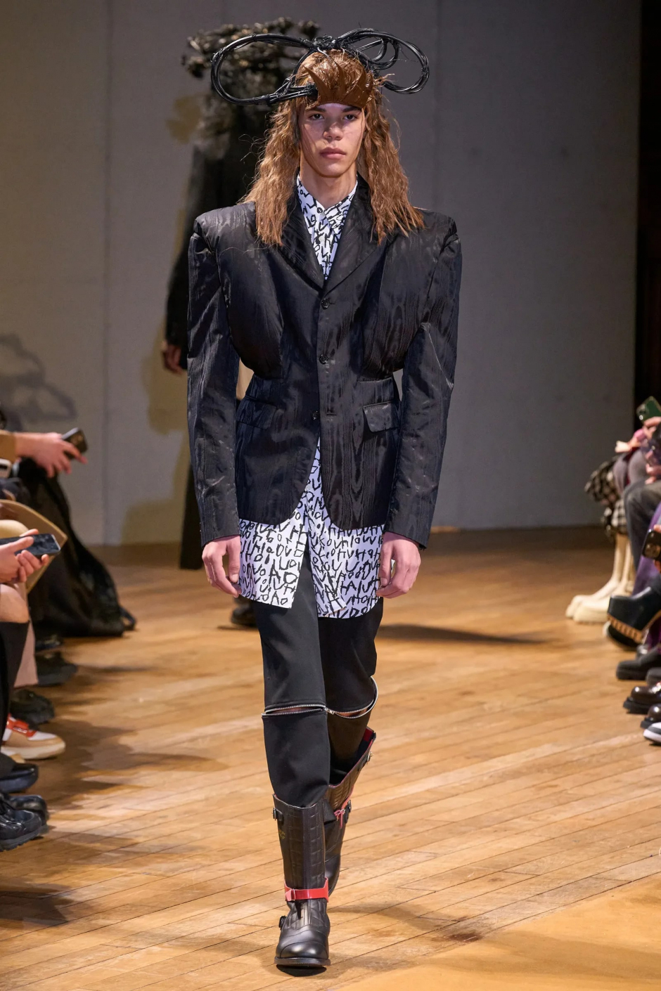 Erkek Moda Haftasından En İyi Görünümler Erkek Moda Haftasından En İyi Görünümler