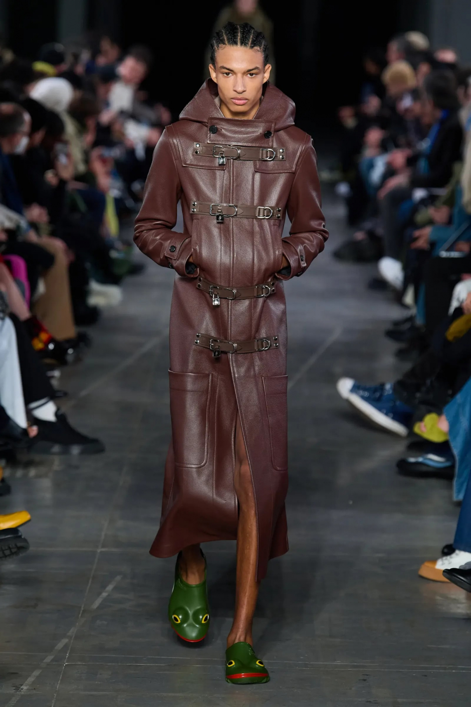 Erkek Moda Haftasından En İyi Görünümler Erkek Moda Haftasından En İyi Görünümler