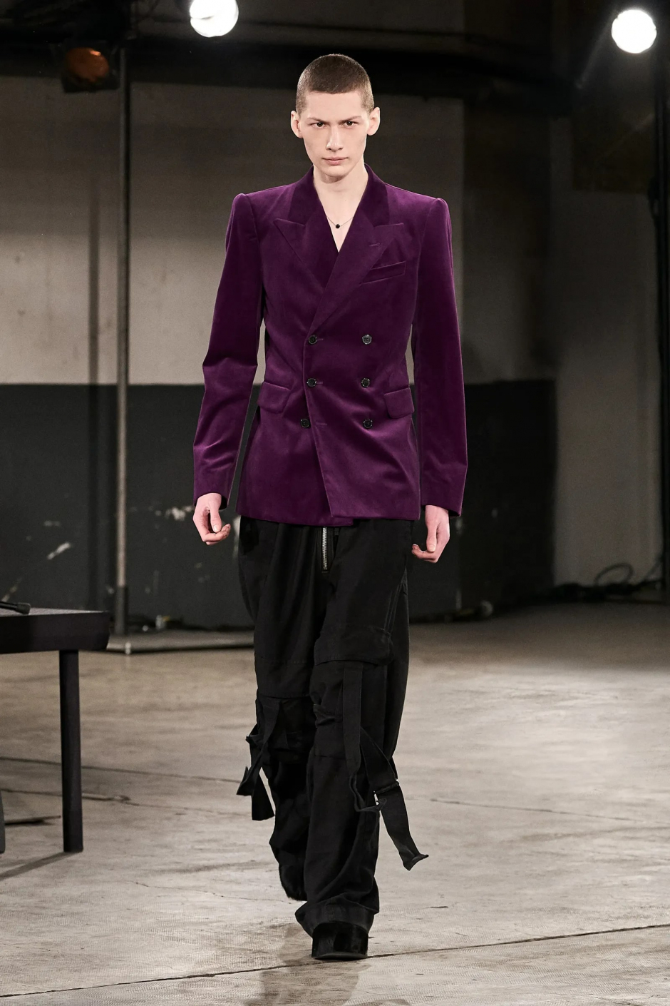 Erkek Moda Haftasından En İyi Görünümler Erkek Moda Haftasından En İyi Görünümler
