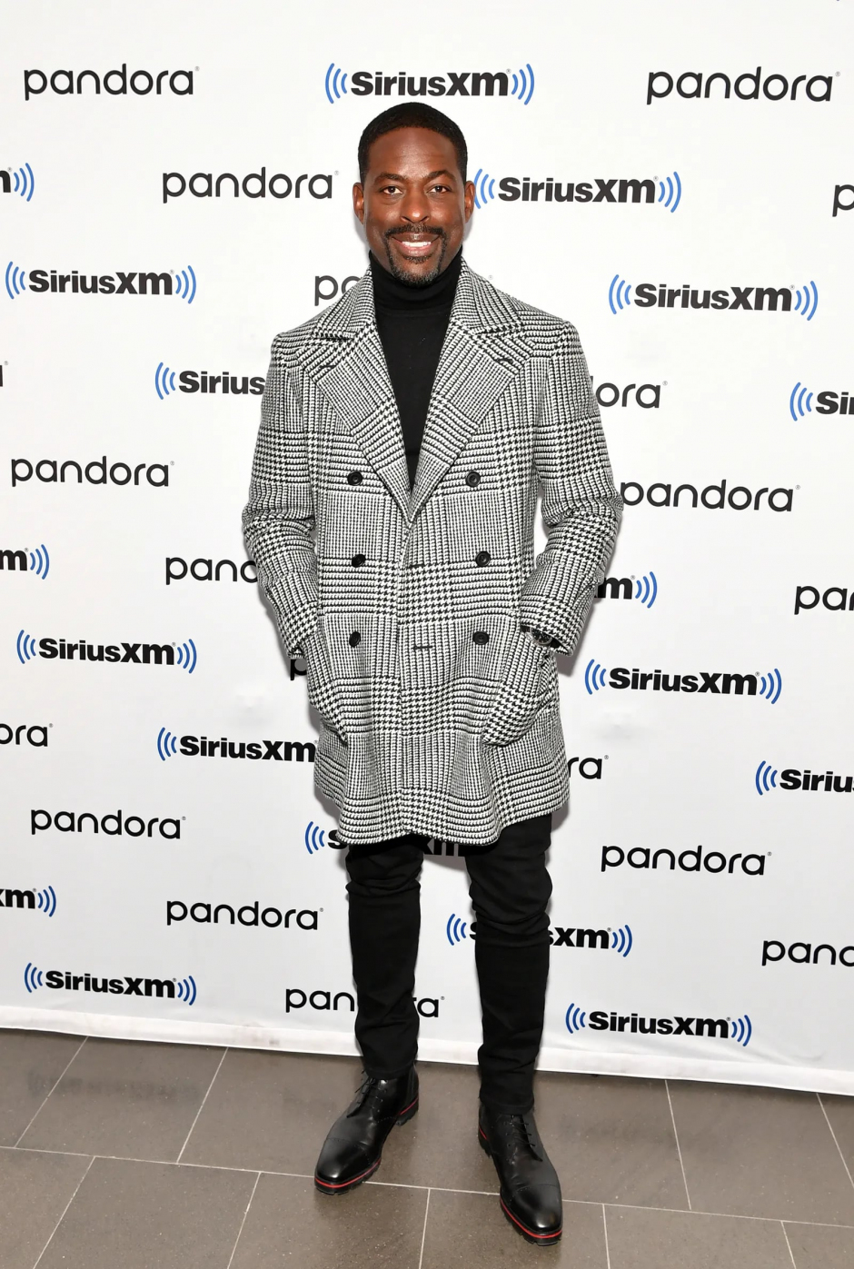 40'lı Yaşlarda İyi Giyinmenin Kuralları