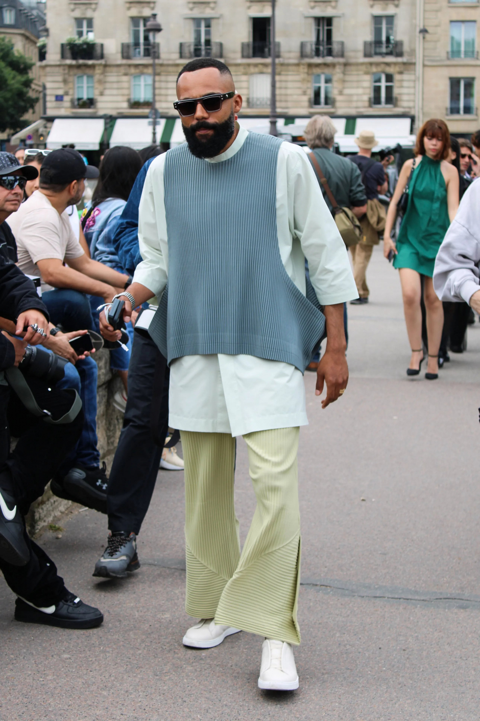 Paris Moda Haftası 2024 İlkbahar/Yaz Koleksiyonlarından En İyi Stiller