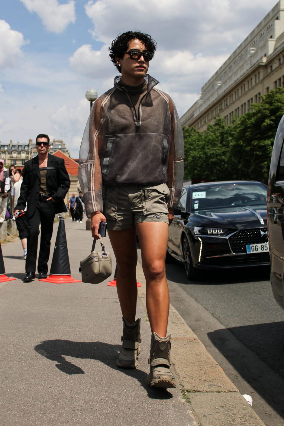 Paris Moda Haftası 2024 İlkbahar/Yaz Koleksiyonlarından En İyi Stiller