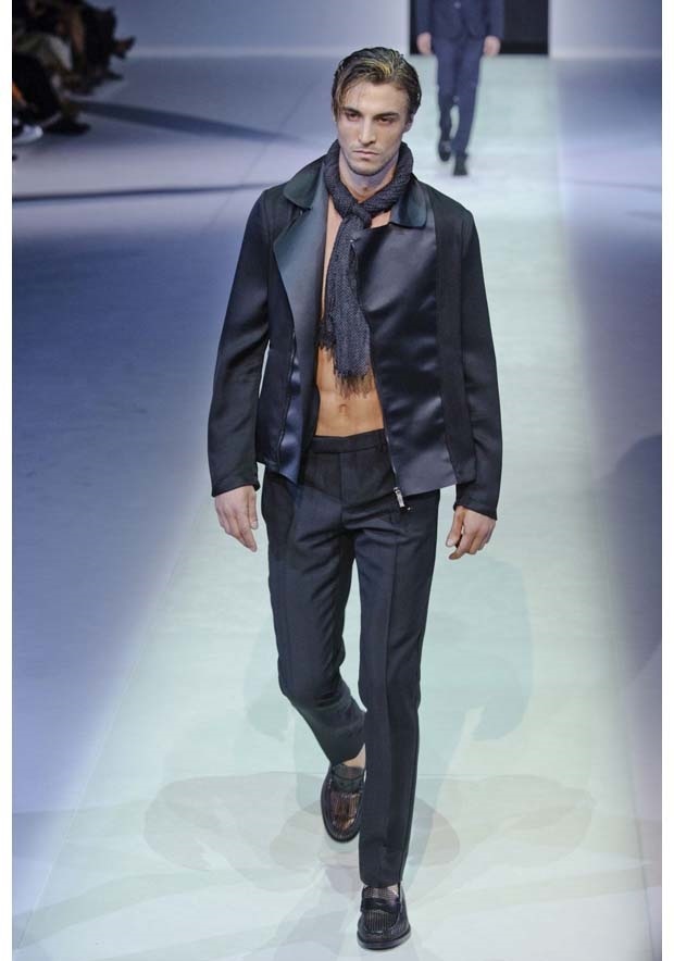 Emporio Armani İlkbahar / Yaz 2014