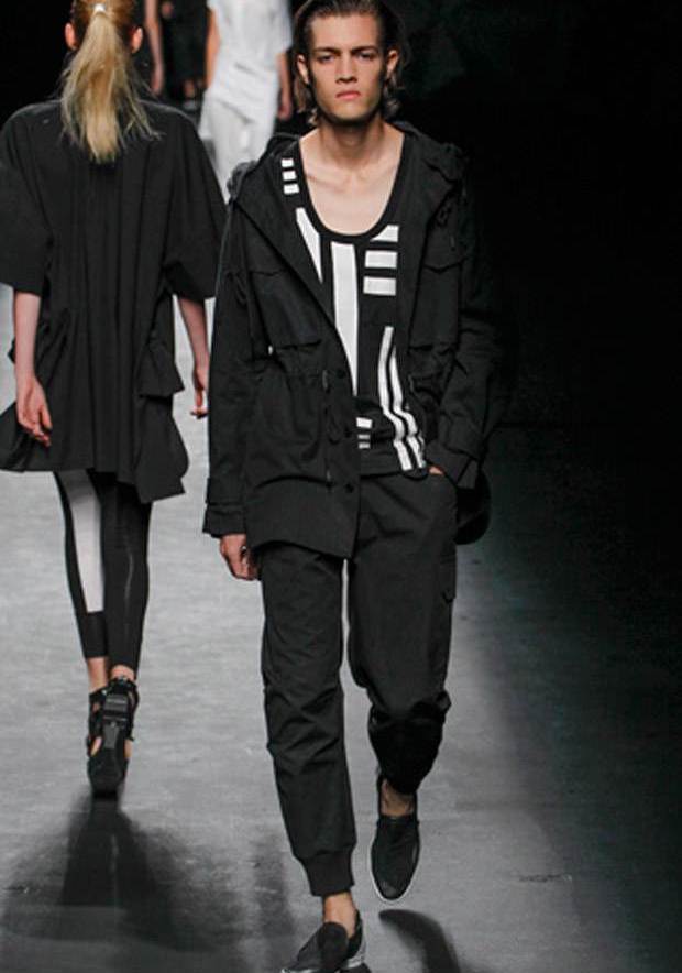Yohji Yamamoto İlkbahar / Yaz 2013