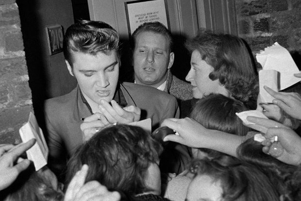 Elvis'in hayatından kareler