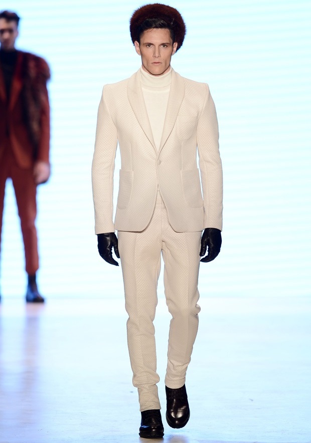 Hakan Akkaya Sonbahar / Kış 2013