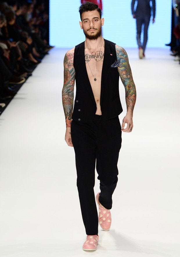 Emre Erdemoğlu İlkbahar / Yaz 2014