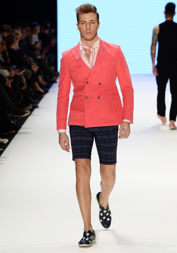 Emre Erdemoğlu İlkbahar / Yaz 2014