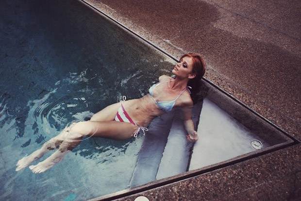 Seksi tilki Cintia Decker