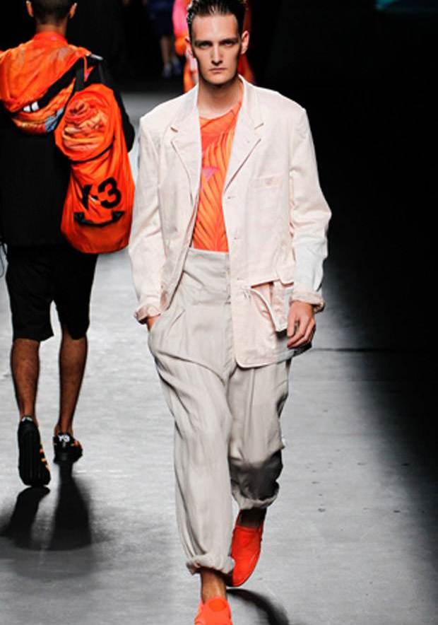 Yohji Yamamoto İlkbahar / Yaz 2013