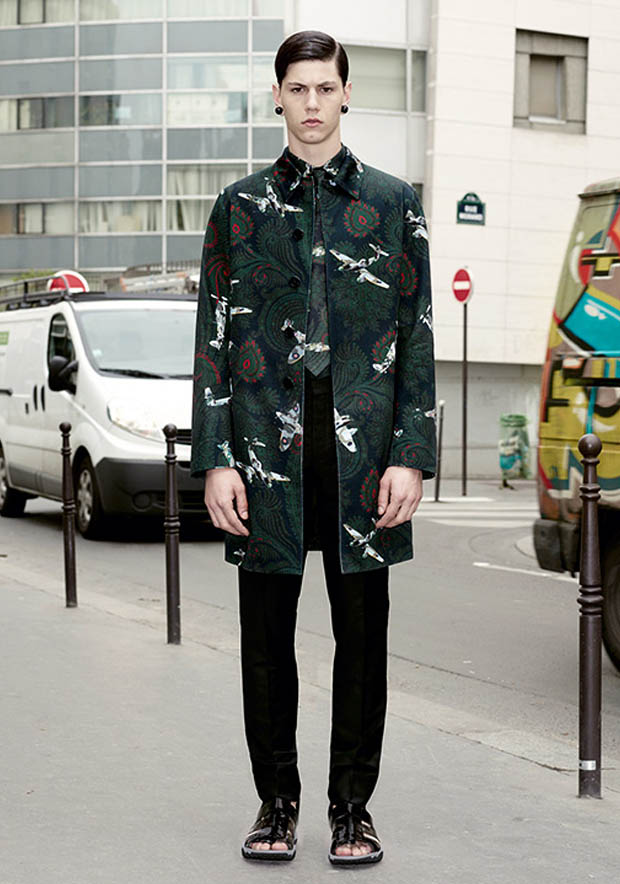 Givenchy: 2013 baharına ilk bakış
