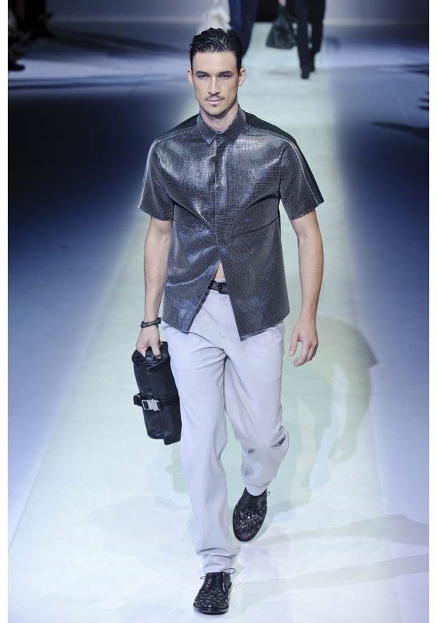 Emporio Armani İlkbahar / Yaz 2014