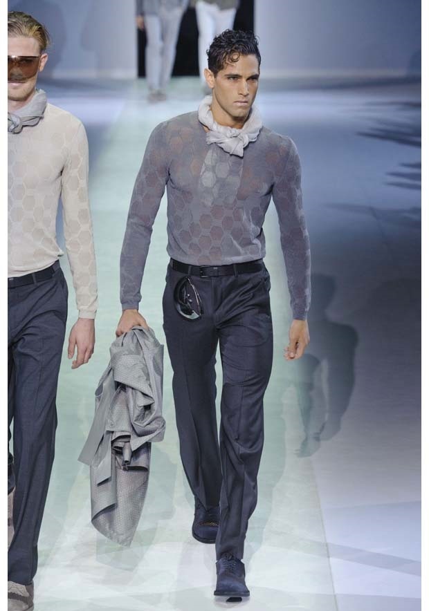 Emporio Armani İlkbahar / Yaz 2014