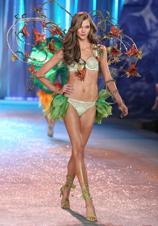 Melekler bir kez daha podyumda