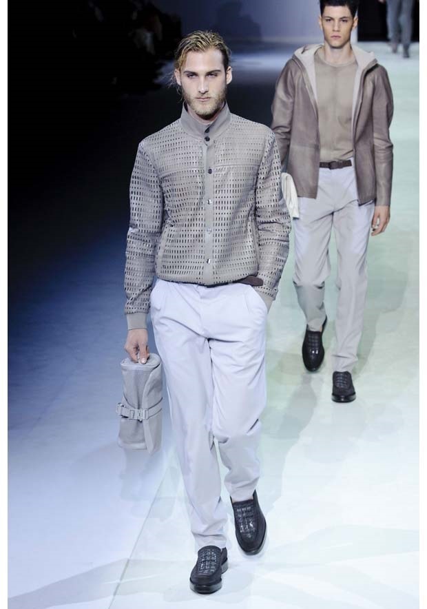 Emporio Armani İlkbahar / Yaz 2014