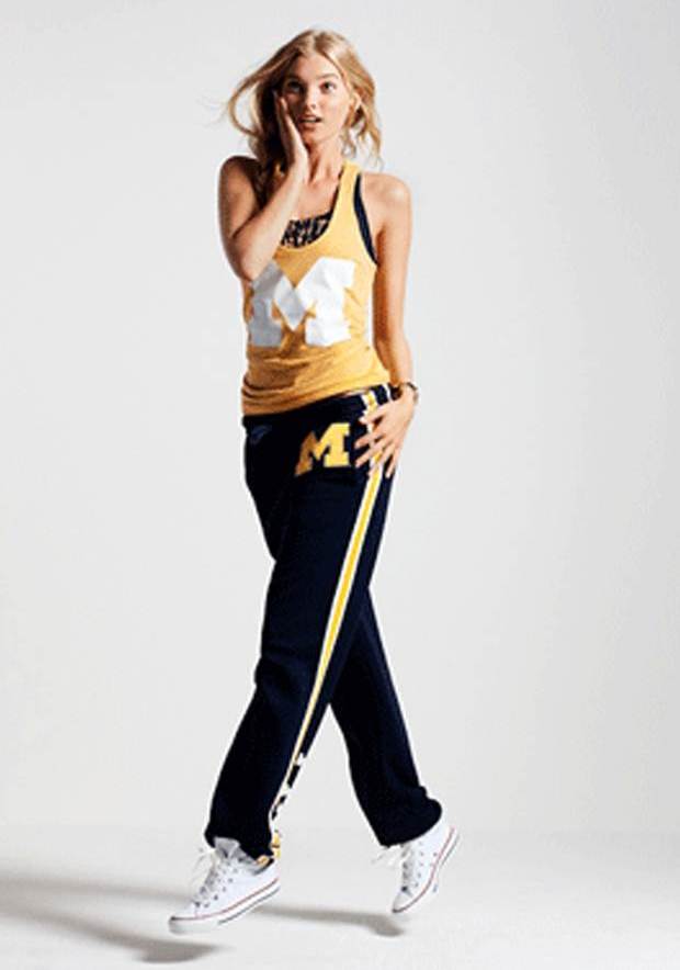 Meleklerden futbola destek