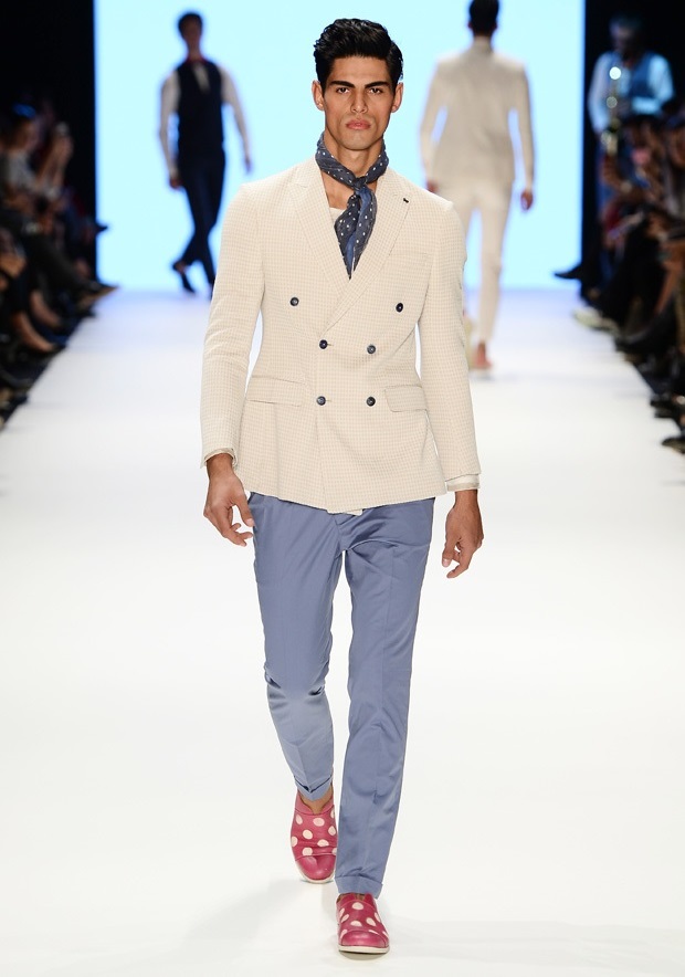 Emre Erdemoğlu İlkbahar / Yaz 2014