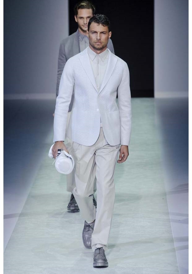 Emporio Armani İlkbahar / Yaz 2014
