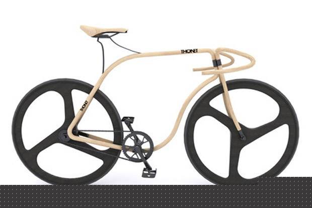 Bisiklette ahşap kıvrımlar